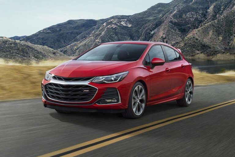 2026 Chevy Cruze Hatchback Specs